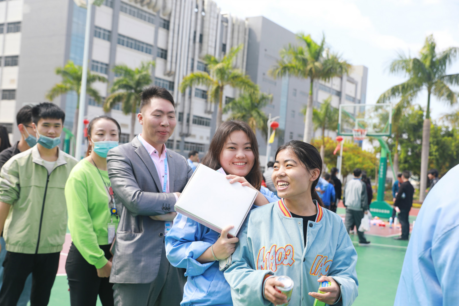 就地過年，年味不減—我在勝宏挺好的